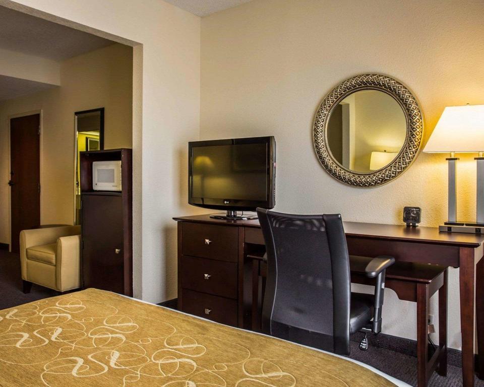 Comfort Suites Gastonia - Charlotte Bagian luar foto