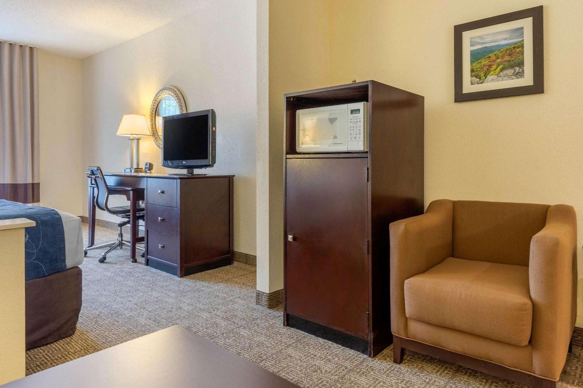 Comfort Suites Gastonia - Charlotte Bagian luar foto